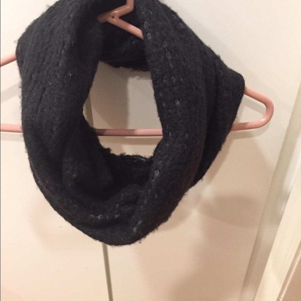 Collection18 Cozy Infinity Tube Scarf - Gray -NWT